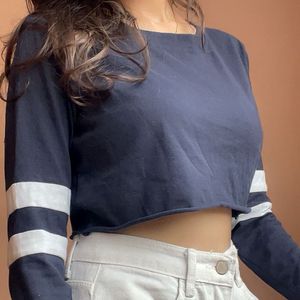 H&amp;M Brand Crop Top