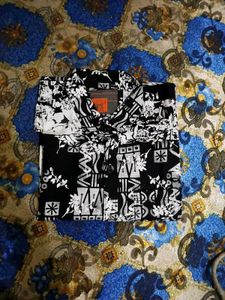 black and white Patterned Men's Shirt