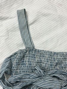 Tie Knot Crop Top