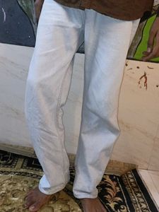 Light Wash Denim Jeans
