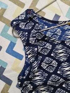 Patterned Sleeveless Top