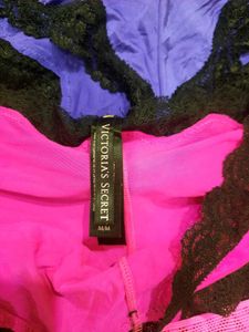 5 VS Lingerie Bundle - Size Small
