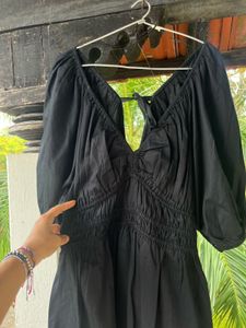 Chic Black Puff Sleeve Mini Dress