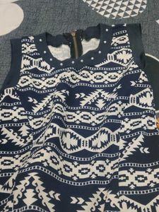 Patterned Sleeveless Dress