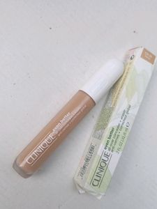 🤯Price Dropped 🎊Clinique Concealer