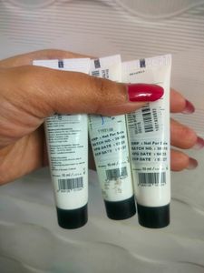 Minimalist Light Fluid Spf 50 Sunscreen 10gm × 3