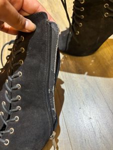 Black Lace-Up Toe Heels