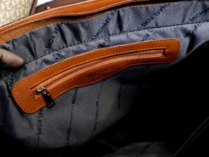 Mk Tote Bag for cod u need to pay advance