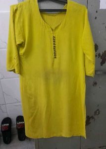 mustard used Kurta,some stains on center