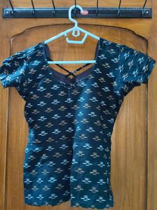 Ethnic Print Top and one free cotton scrunchie