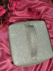 Estee Lauder Travel Clutch
