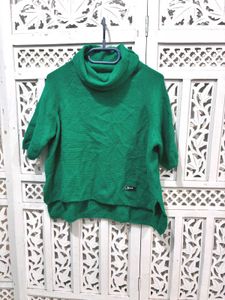 Green Turtleneck Sweater C