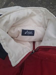 Asics unisex Hooded Jacket