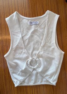 White V Neck Sleeveless Solid Crop Top