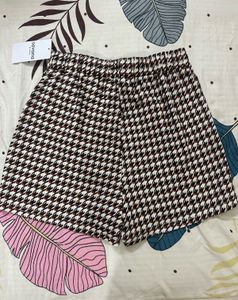 Houndstooth Print Shorts