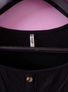 Black Crop Top Women