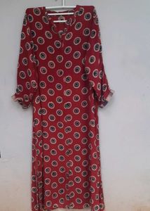 Red Printed Long Slitted Kurti( Bust 42-44)