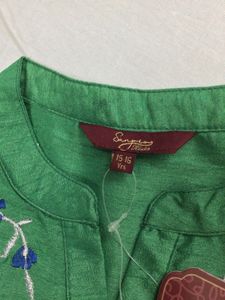 Beautiful Embroidered Kurta ✨🧚🏻‍♀️💚🫠