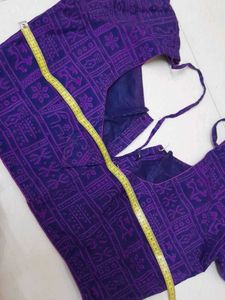 Good Condition Handloom Saree With Ready Wear Blou