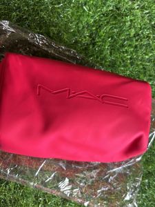 Mac Red Travel Pouch