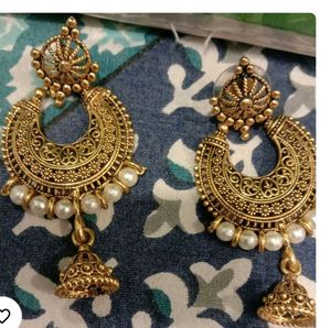 Libas Wonen Kurta,earrings Set