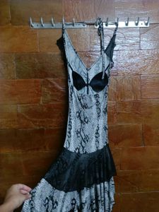 Party Dress( size S)