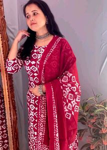Adrika Attractive Women Kurta Sets