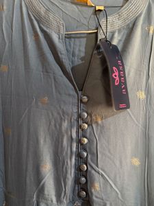 AVAASA MIX N’ MATCH Printed Anarkali Kurta