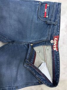 Levi&#39;s 517 Bootcut Jeans
