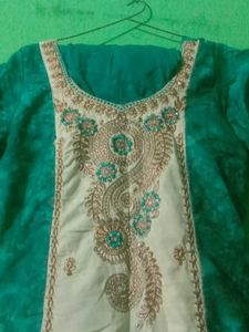 Women Green Suit And Salwar.....