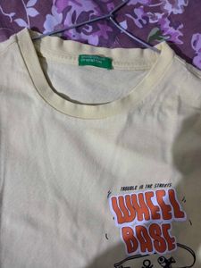 Benetton Graphic Tee