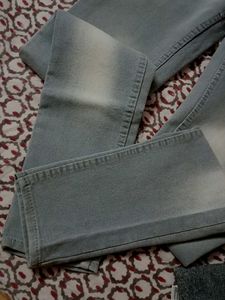 Light Wash Denim Jeans