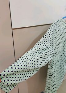Polka Dot Print Top With V Neck