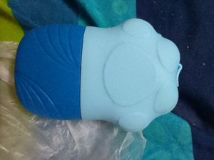 Face Ice Roller And Shampoo