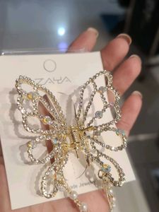 Butterfly Hair Clip with Pearl Chains
