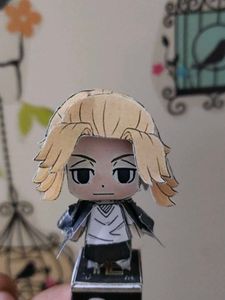 Mikey Papercraft Figure