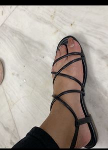 Bellies Black