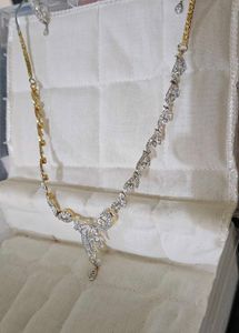 Elegant Necklace &amp; Earring Set..very Beautiful set