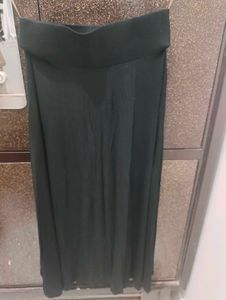Elegant Black Skirt
