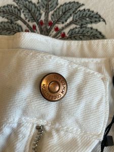 NEW ZARA White Denim Shorts