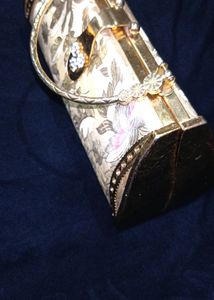 Beautiful Golden पर्स मनी प