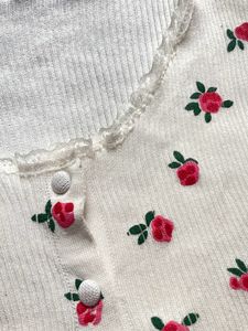 Aesthetic Rose Printed🌹lace Crop Top