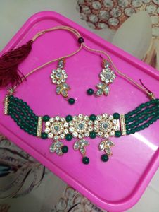 Green &amp; Gold Necklace