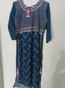 Nyra Cut Suit