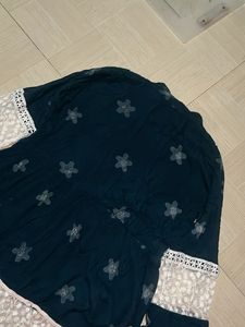 Green  Lace Trim Tiered Dress
