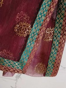 Burgundy &amp; Gold Embellished Dupatta With Border