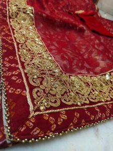 bandhani design Red Embellished Saree