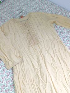 🌸 Elegant Cream Embroidered Tunic 🌸