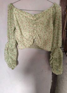 Floral Print off shoulder top💚✨