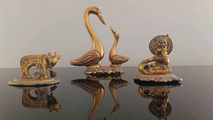Golden Home Decor